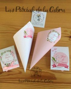 Kit de boda con conos y lágrimas en colores rosa y blanco