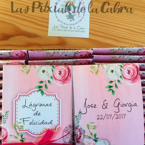 Pañuelos para lágrimas de felicidad de bodas rosa y flores